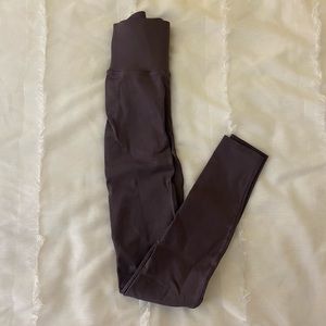 NEW Gray Fabletics 7/8 Compression Leggings